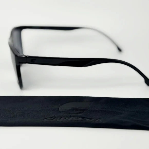 🕶️ Carrera 5041/S Rectangular Sunglasses | Black/Grey Gradient | Authentic - Picture 3 of 4